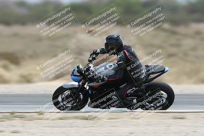 media/May-05-2025-Moto Forza (Mon) [[3c1838c5e5]]/2-B Group/Session 3 (Panning Test Turn 14 Inside)/